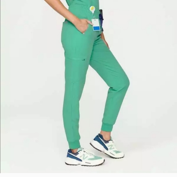 UNAVAILABLE NWT FIGS High Waisted Zamora Jogger Scrub Pants - Picture 2 of 8